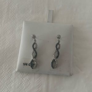 1/4 CTTW White and Black dangle earrings.